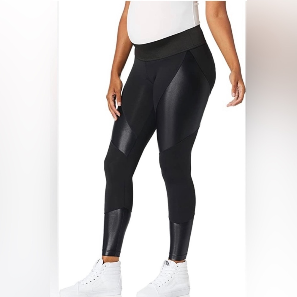 NWT Koral Forge Maternity Leggings Size Large❤️